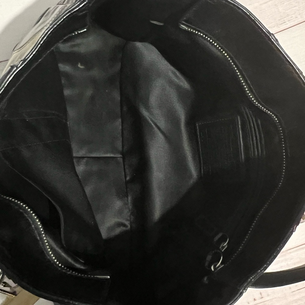 COACH Leather Inlaid Tote Shoulder Bag 17127 Black Grey Patent Leather Shopper - Picture 4 of 4